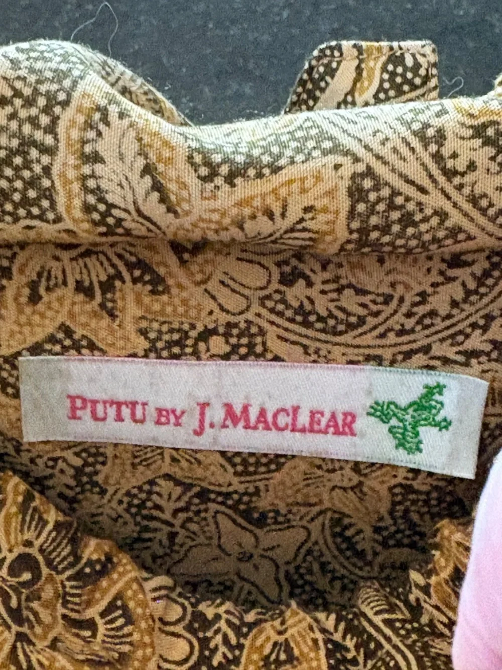 Putu by J. MacLear Woven Rattan Shoulder Bag Batik Lining Vintage Resort